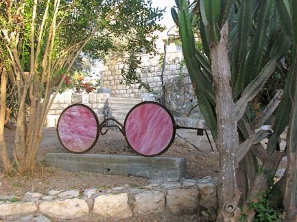 Accrue - Ein Hod Village glasses monument Glasses monuments, sightseeing